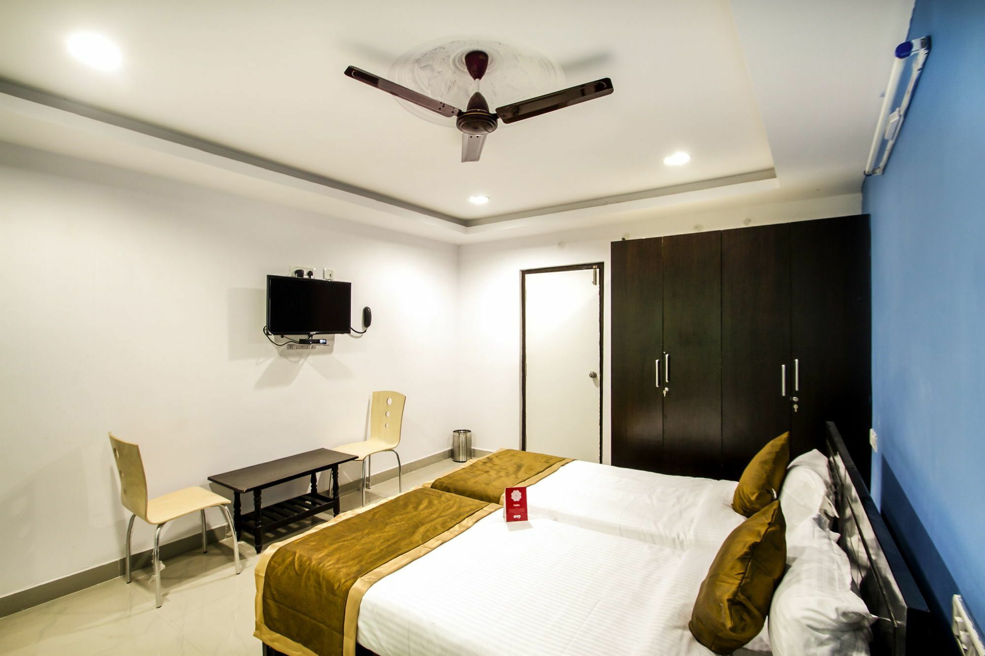 Hotel Oyo Flagship 463 Banjara Hills Hyderabad Exterior foto