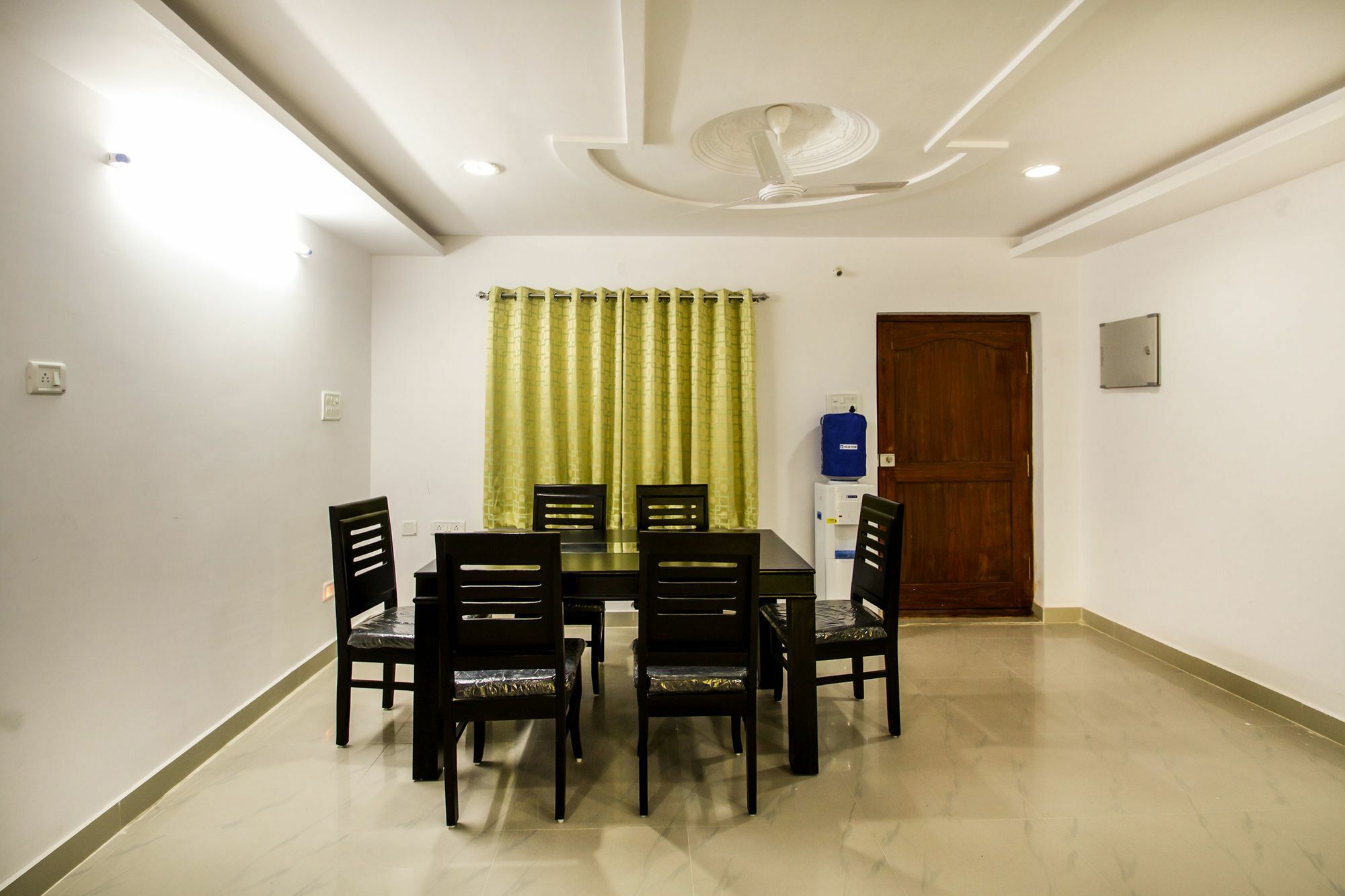 Hotel Oyo Flagship 463 Banjara Hills Hyderabad Exterior foto